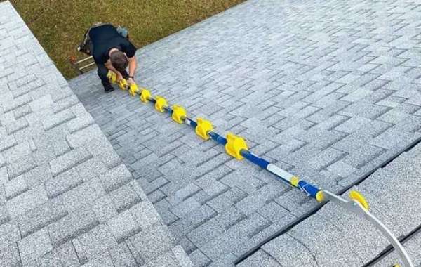 Roof Replacement in Helotes