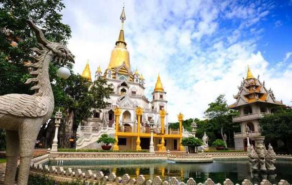 Virtual Guided Tour of Ho Chi Minh City, Vietnam (Saigon)