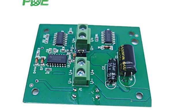 What are the advantages of flexible circuit boards compared to PCBs