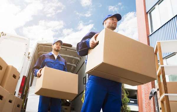 What’s The Difference between Local & Long Distance Movers