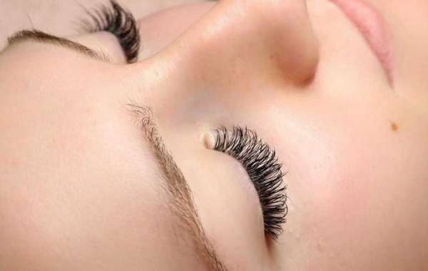 Reason Why Not to Use DIY Lash Lift Kit by Yourself