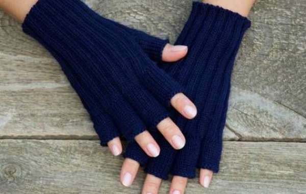 How are woollen gloves essential for winter seasoning?