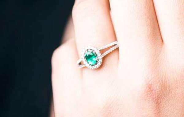 Emerald Rings - Diamond Boutique ®