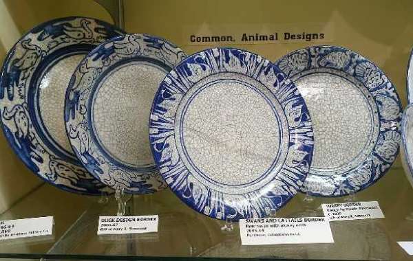 Dedham Pottery & The Pottery Masters