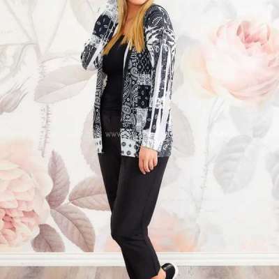 Paisley Grace Boutique Comes With the Latest Collection of Women’s Cardigans & Kimonos Profile Picture