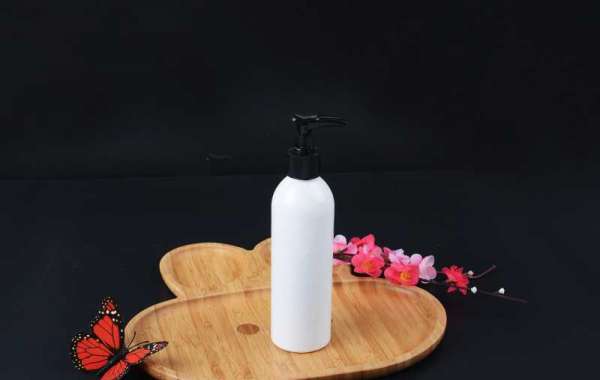 The Popular and Easy-to-use PET Plastic Bottle in The Society