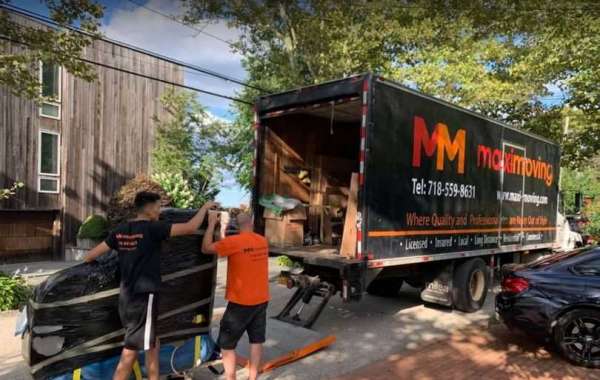 3 Reasons Why Is It Worth Hiring Movers