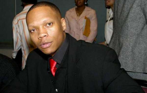Ronnie DeVoe: Everything to know about this multi-millionaire artist