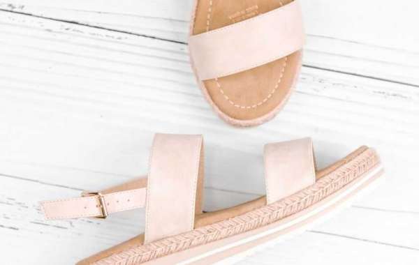 SANDALS PERFECT FOR YOUR SUMMER VACATION!