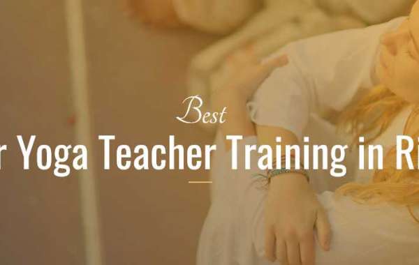 200 Hour Yoga Teacher Training Rishikesh | 200 Hour Yoga TTC in Rishikesh India