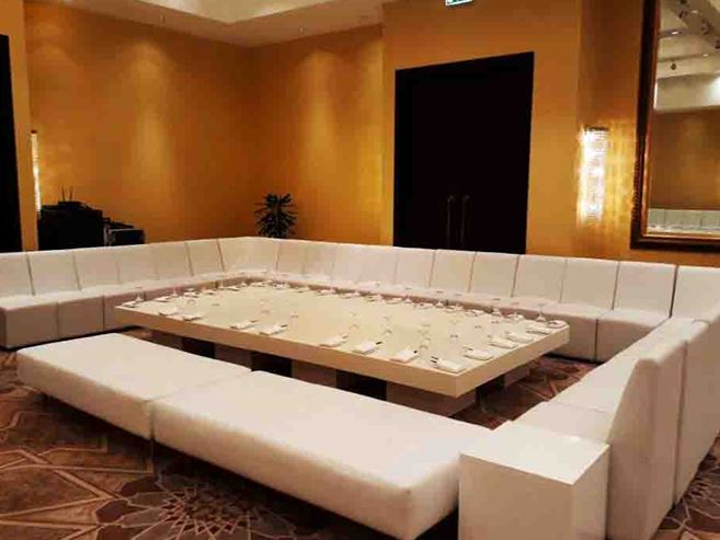 Top 5 Benefits of Using Modular Furniture for Your Events