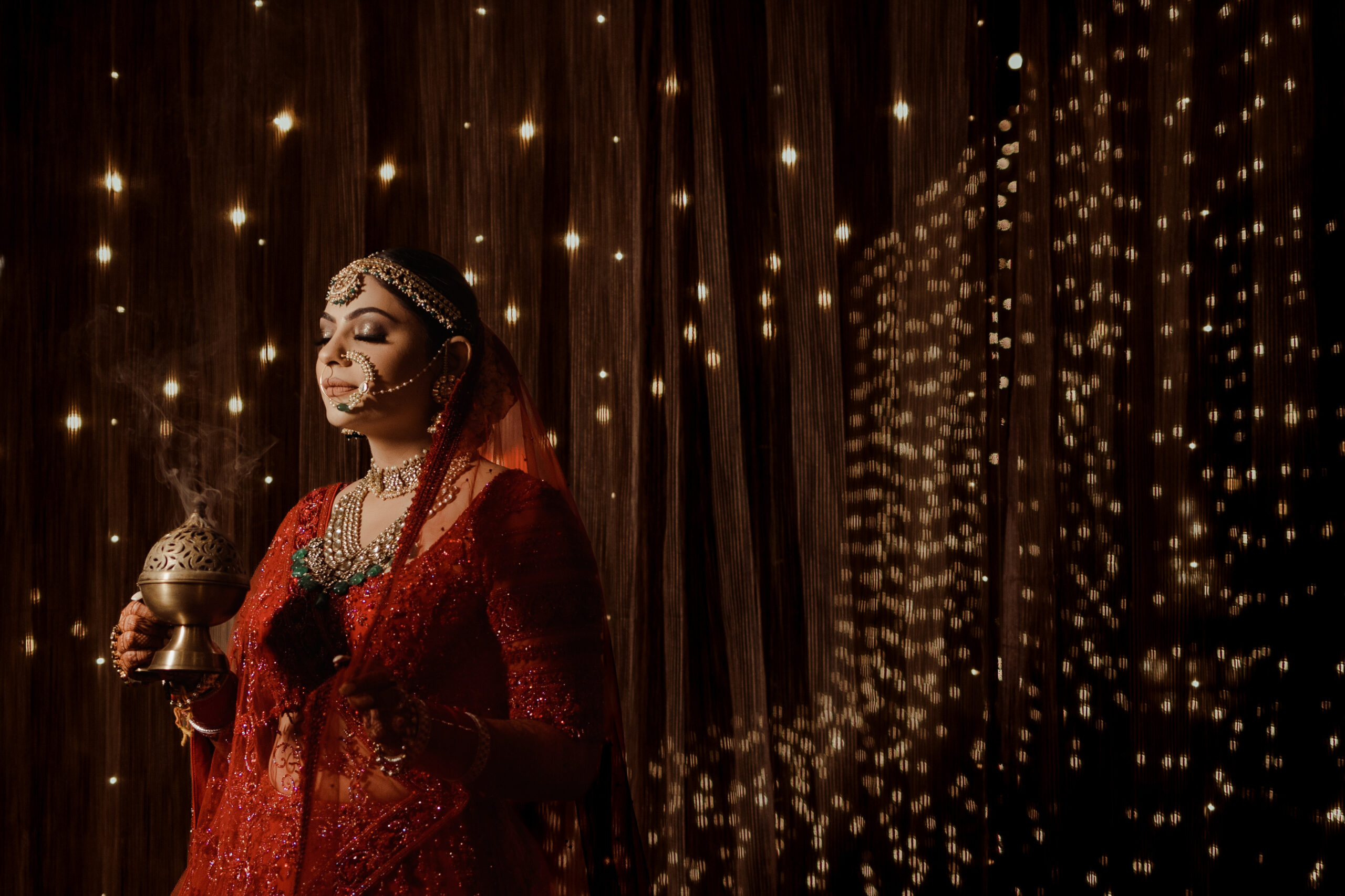 Professional Wedding Photographer in Delhi, Mumbai, Gurgaon | Best Pre-WeddingPhotographer