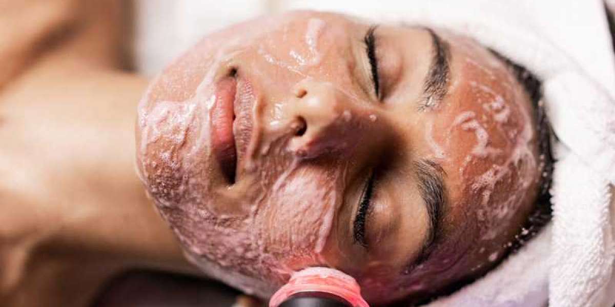What to Anticipate During Your First Threading or Facial Spa Appointment