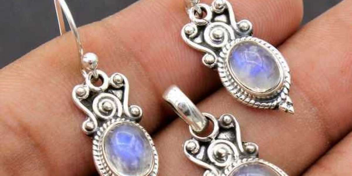 Stylish And Versatile Moonstone Jewelry