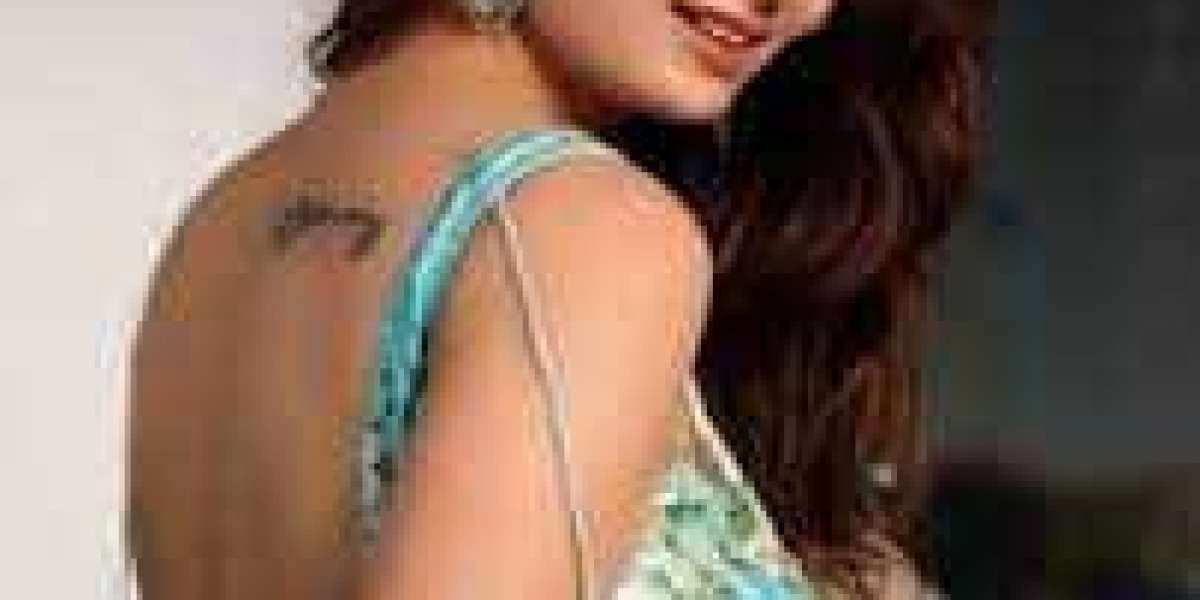 Kamle Escorts Model Call Girls Service