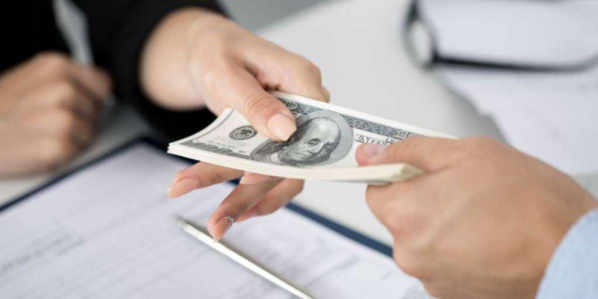 How to Get Instant Cash Loans at the Time of Emergency