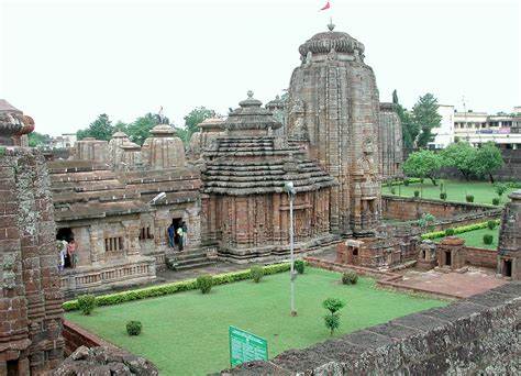 5 Best Places to Visit in Bhubaneshwar | Click @ Information