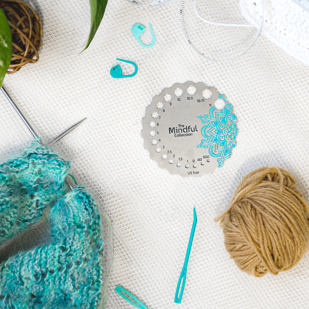 How to Weave in Yarn Ends with a Darning Needle