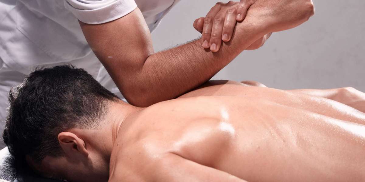Chiropractor vs Massage Therapist