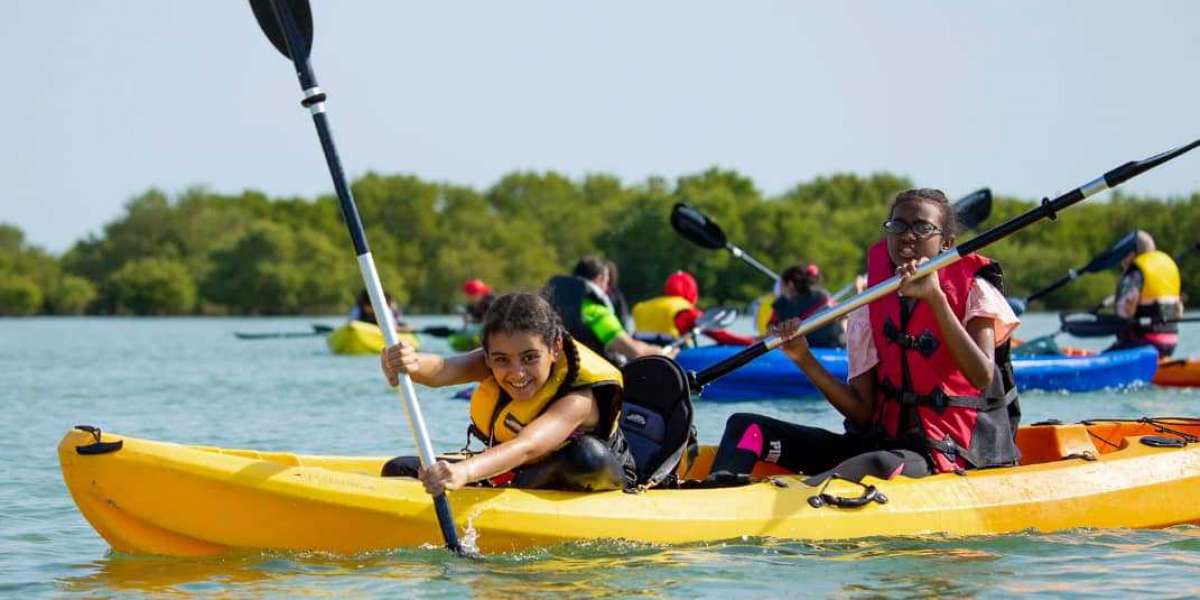 Paddling through Tranquility: Exploring the Beauty of Kayaking in Qatar