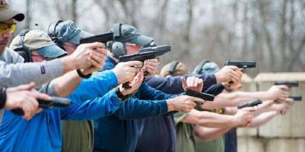 How Handgun Training Courses Improve Self-Defense Skills