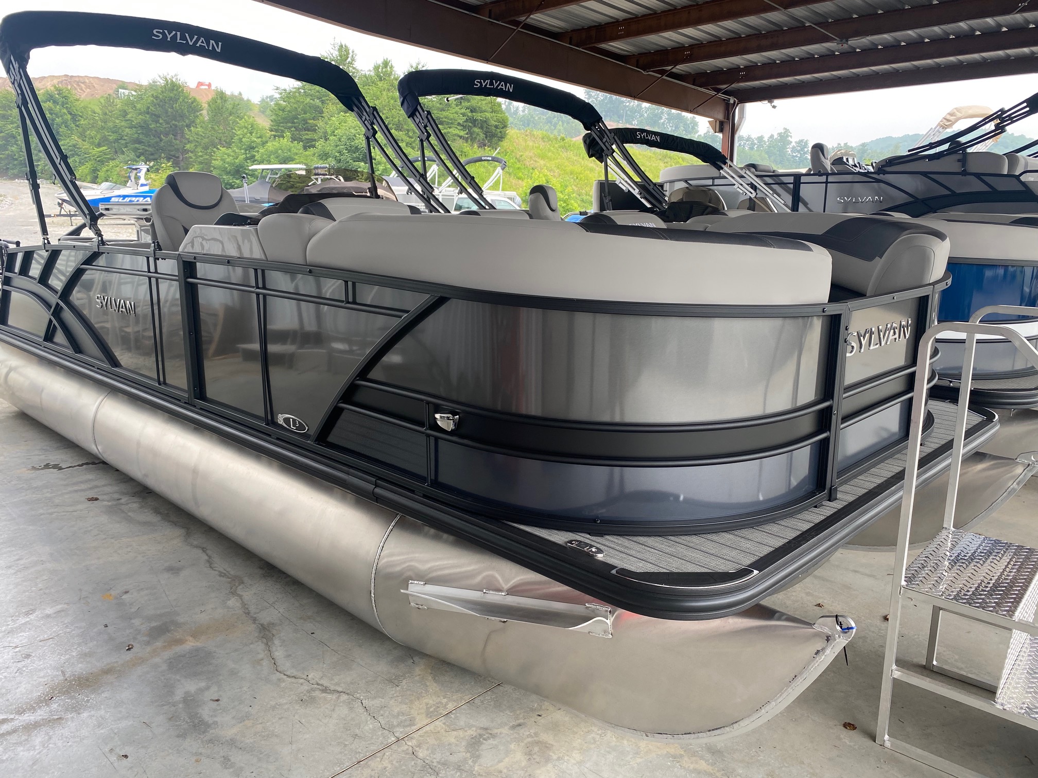 2024 Gray Sylvan 3L DLZ Bar - Premier Watersports