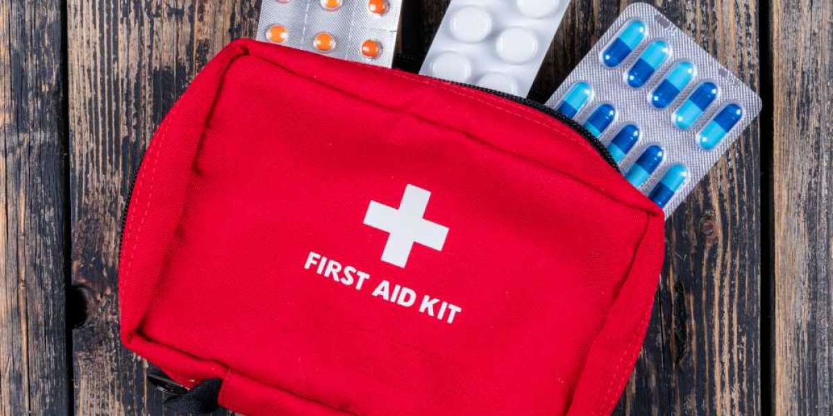How To Use A First-Aid Kit the Right Way?