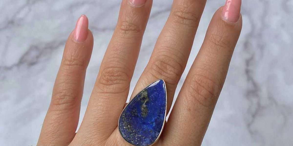 Lapis Jewelry: Immortal Style in a Stone