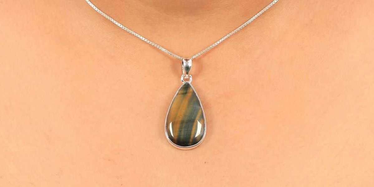 Blue Tiger Eye Jewelry: A Staggering Combination of Beauty and Mending