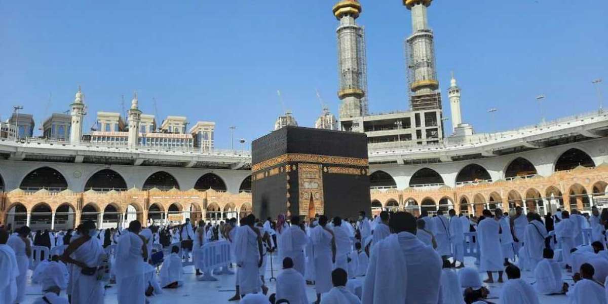 Economical Umrah Adventures: Navigating the Top Picks for Low-Cost Umrah Packages That Deliver Exceptional Value