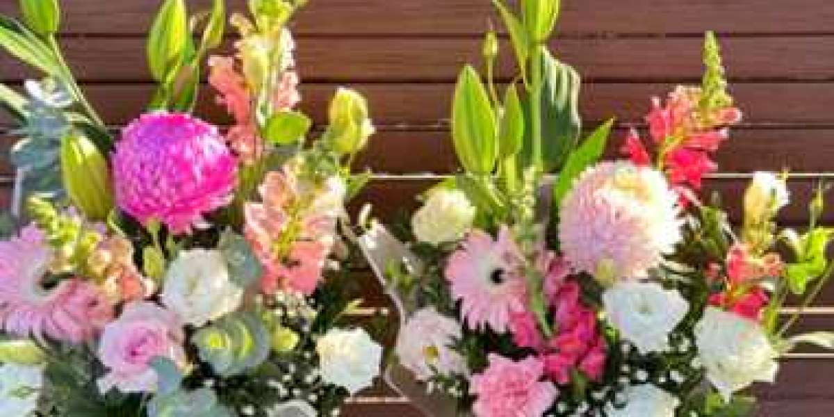 The Beauty of Fresh Flowers: Finding the Perfect Florist in Your Area