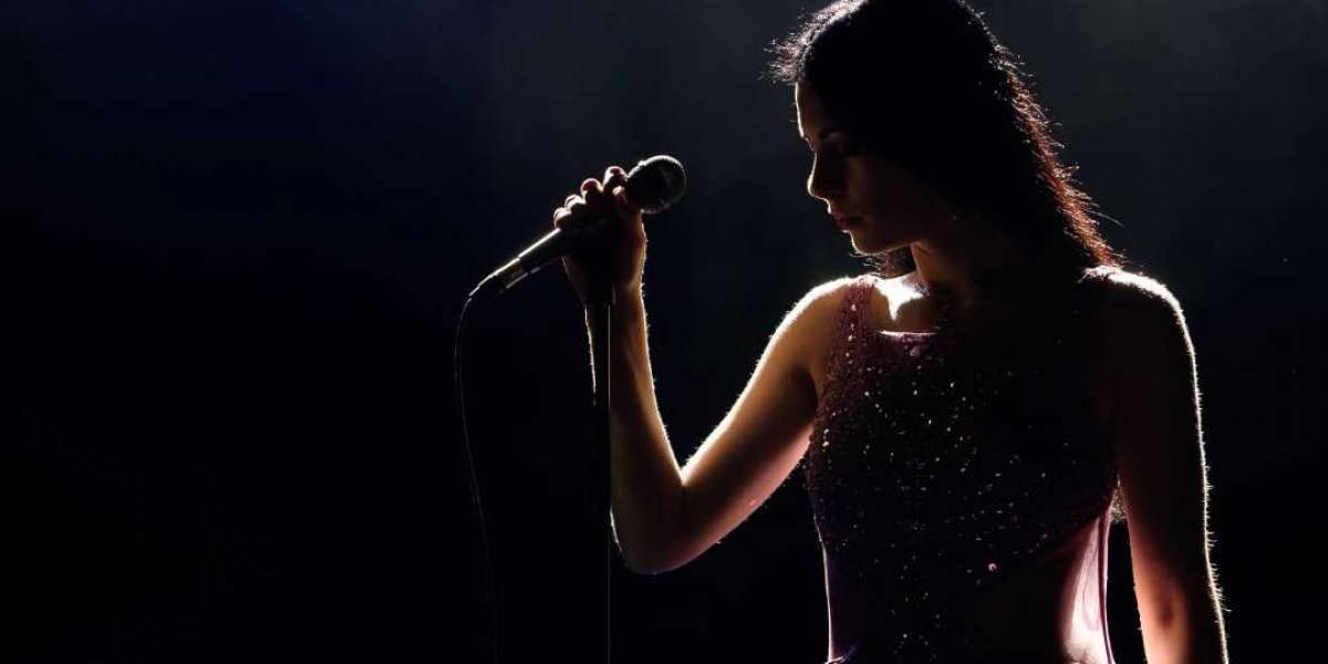 Best Music Singers in Qatar: Book Top Talent for Your Event