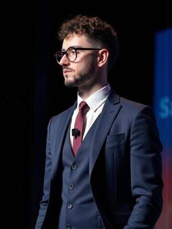 "Il 2025, anno di svolta per le criptovalute?": Le recensioni di Marco Petralia sul mercato” - Cagliari Live Magazine